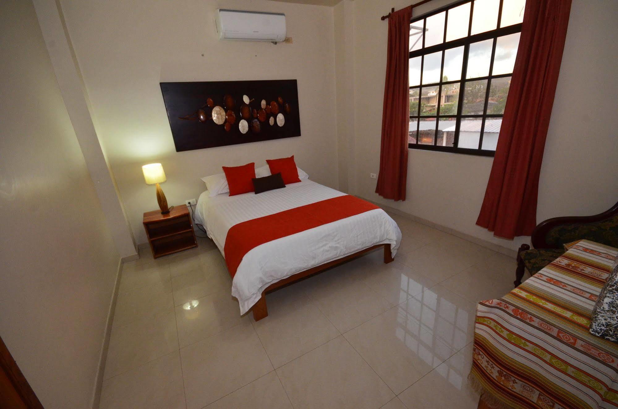 Bed and Breakfast Casa Opuntia Puerto Baquerizo Moreno Esterno foto